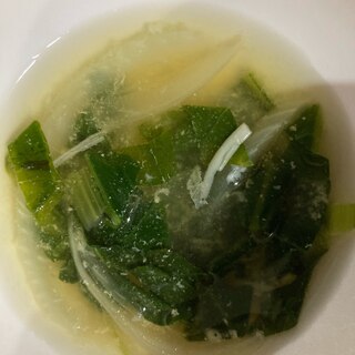 小松菜とたまねぎとえのきのスープ